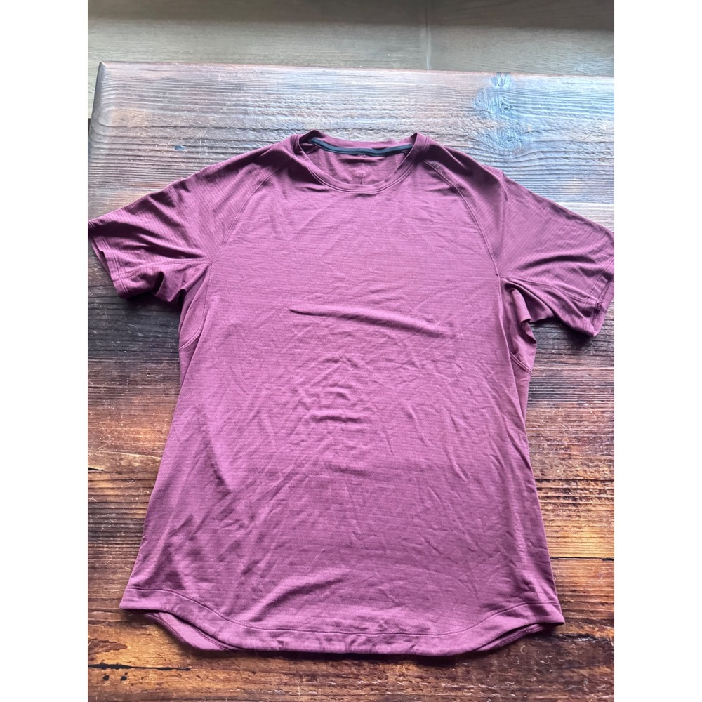 Lululemon Metal Vent Tech Short Sleeve Shirt Mens Burgundy Plum Activewear Top